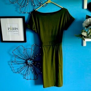Camo green tie dress. Size large.